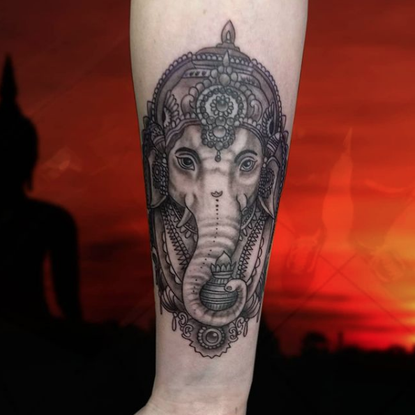 Guns N' Tattoos tattoo work 4