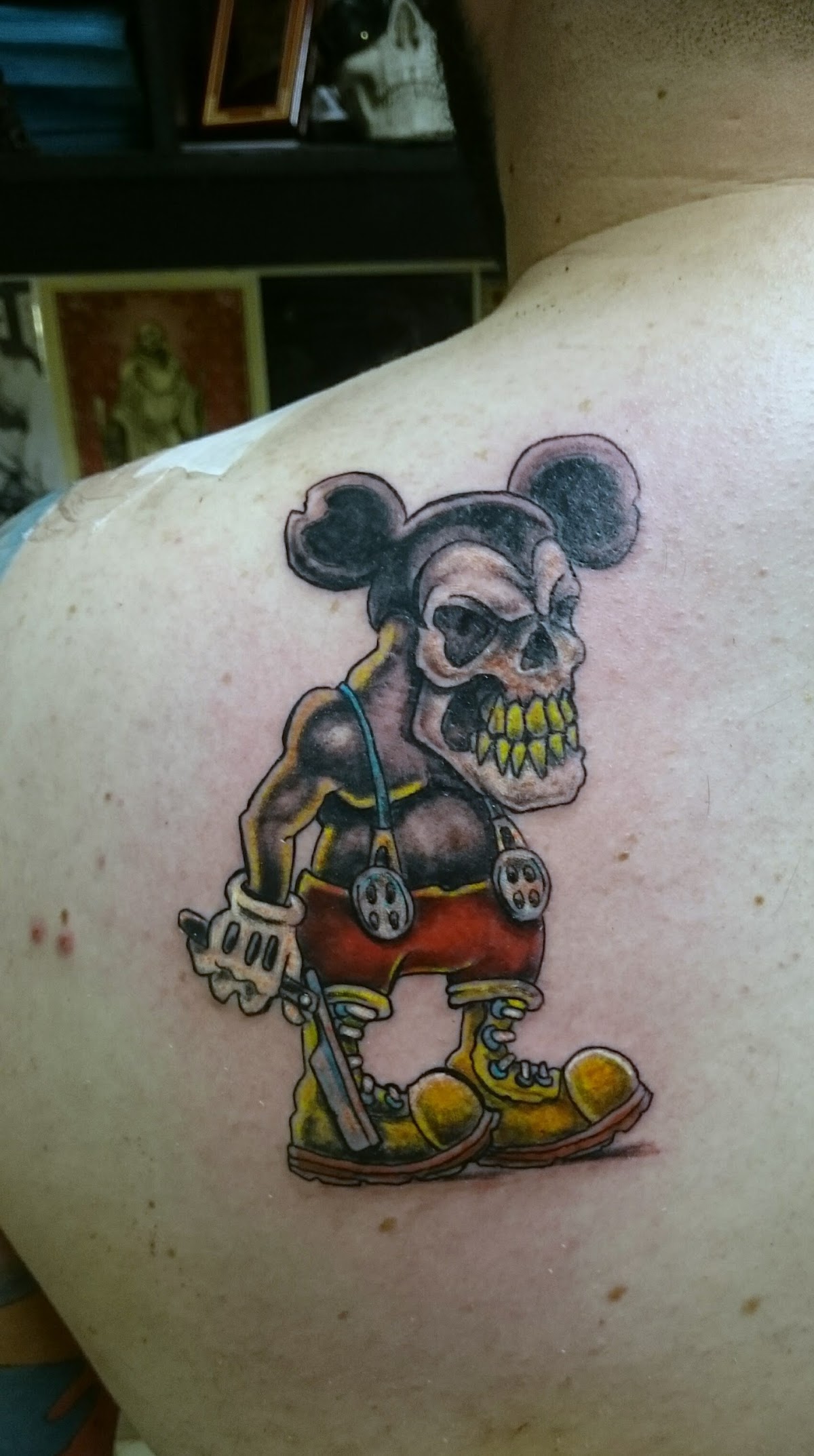 Holyshow Tattoo tattoo work 5