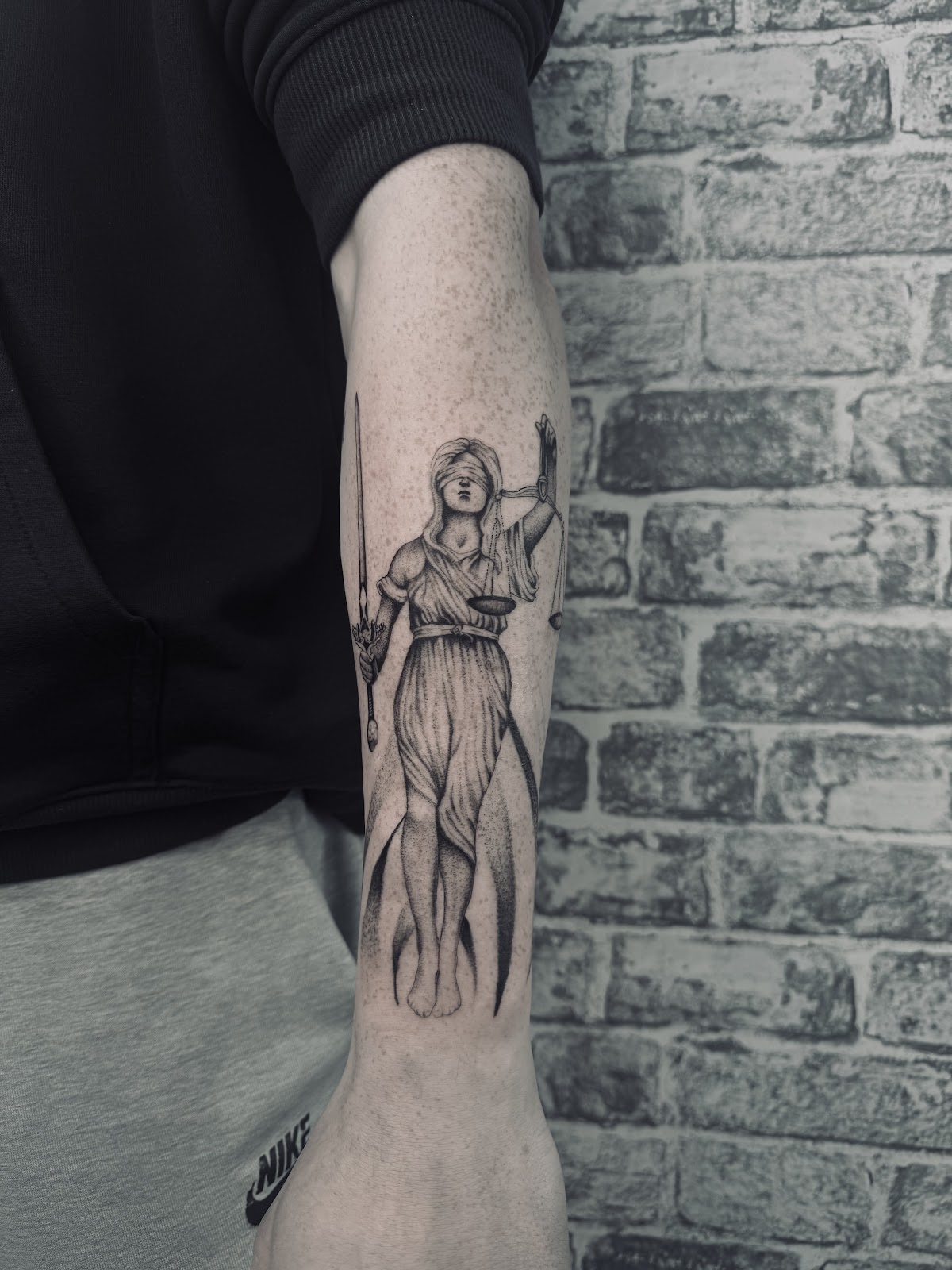 Ink House Studios | Fine Line Tattoos tattoo work 5
