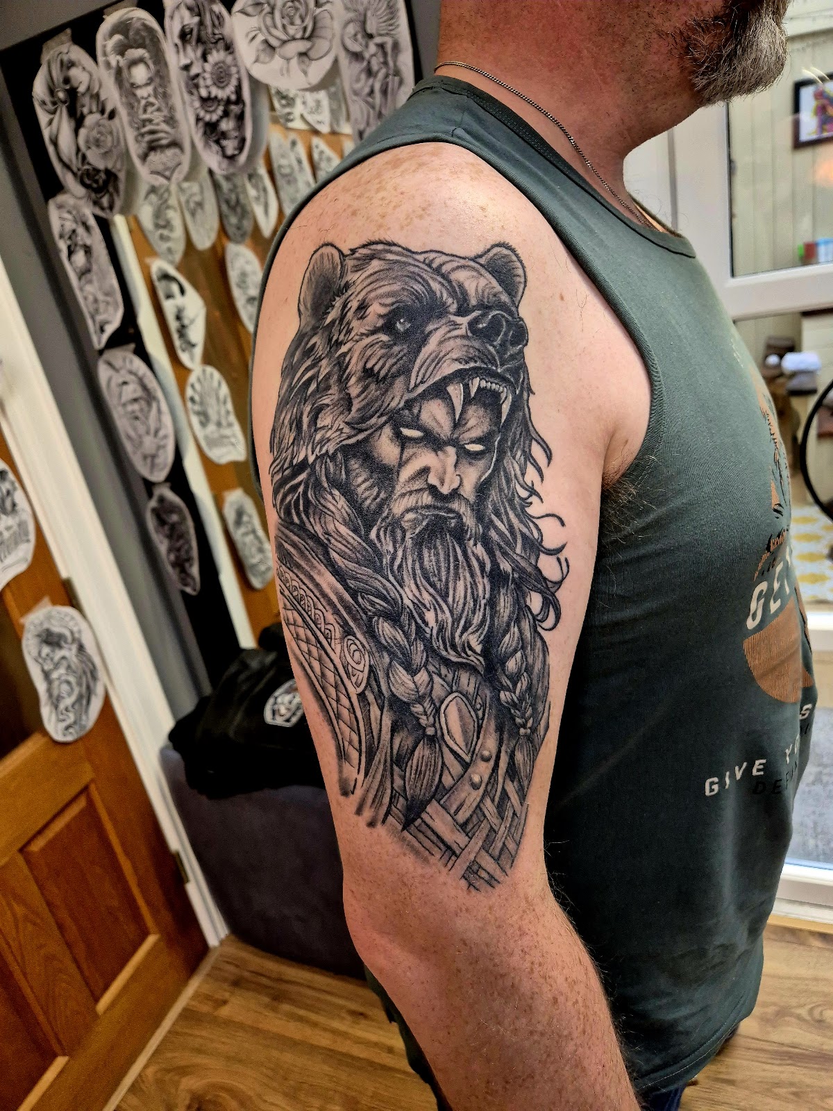 Lucky 13 Tattoo tattoo work
