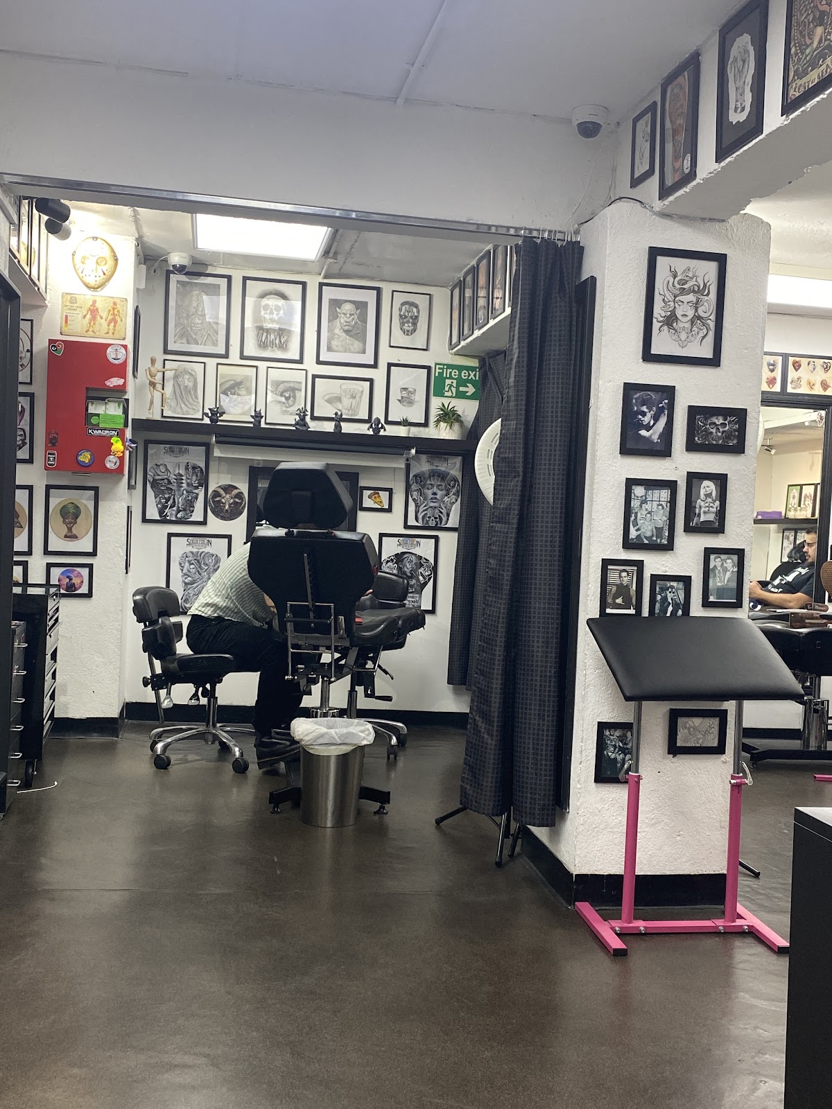 Old School Tattoo & Piercing tattoo work 3