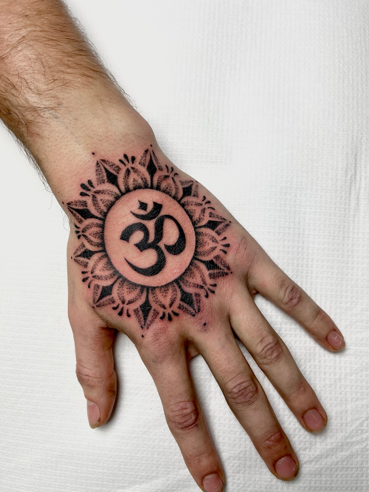 Pierce of Ink Kilkenny Tattoo & Piercing Shop studio space