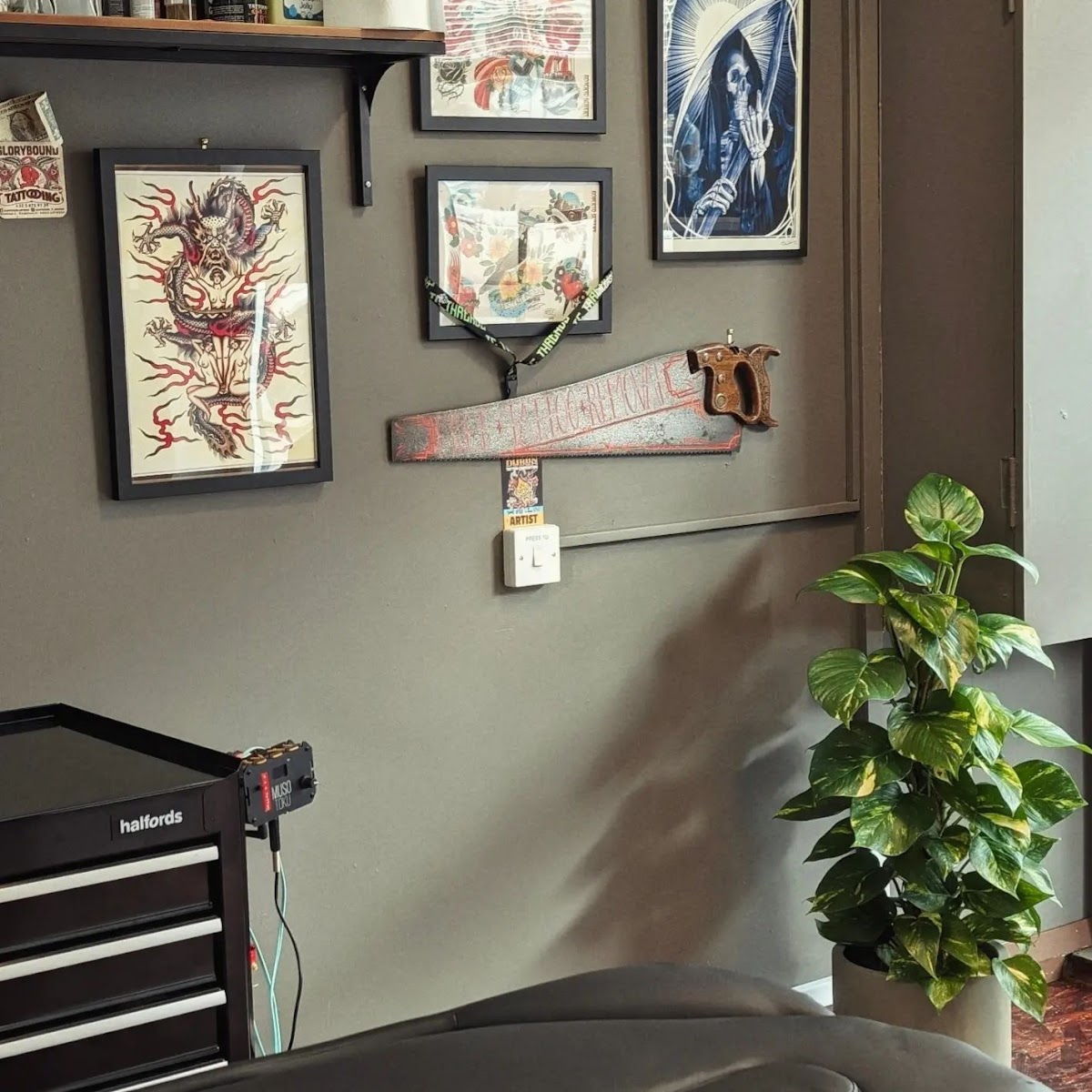 Druids Tattoo Studio studio space